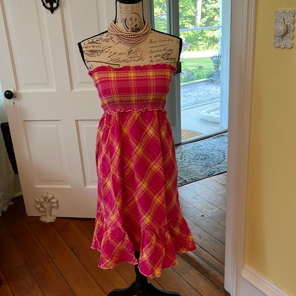 Moda International Dresses & Skirts - VS Moda Int’l Sz S Pink & Yellow Gingham Striped Smocked Strapless Dress Coverup